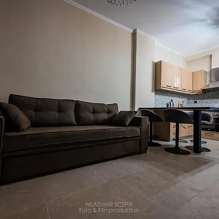 Sehr Schoene Und Moderne „ferienwohnung Lighthouse„ * Λουτράκι
