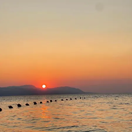 Apartmán Sehr Schoene Und Moderne „ferienwohnung Lighthouse„ Loutráki